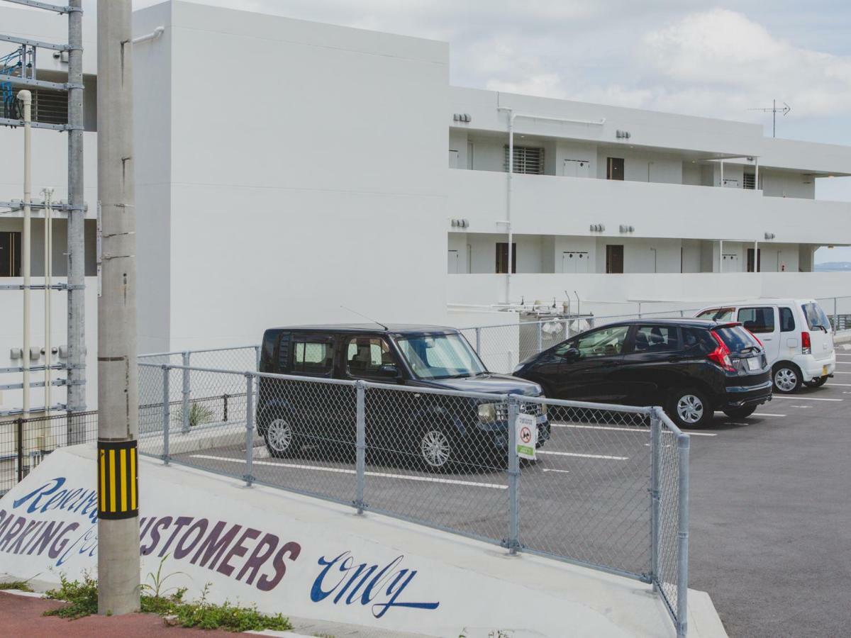 Hideout Okinawa Uruma Bagian luar foto