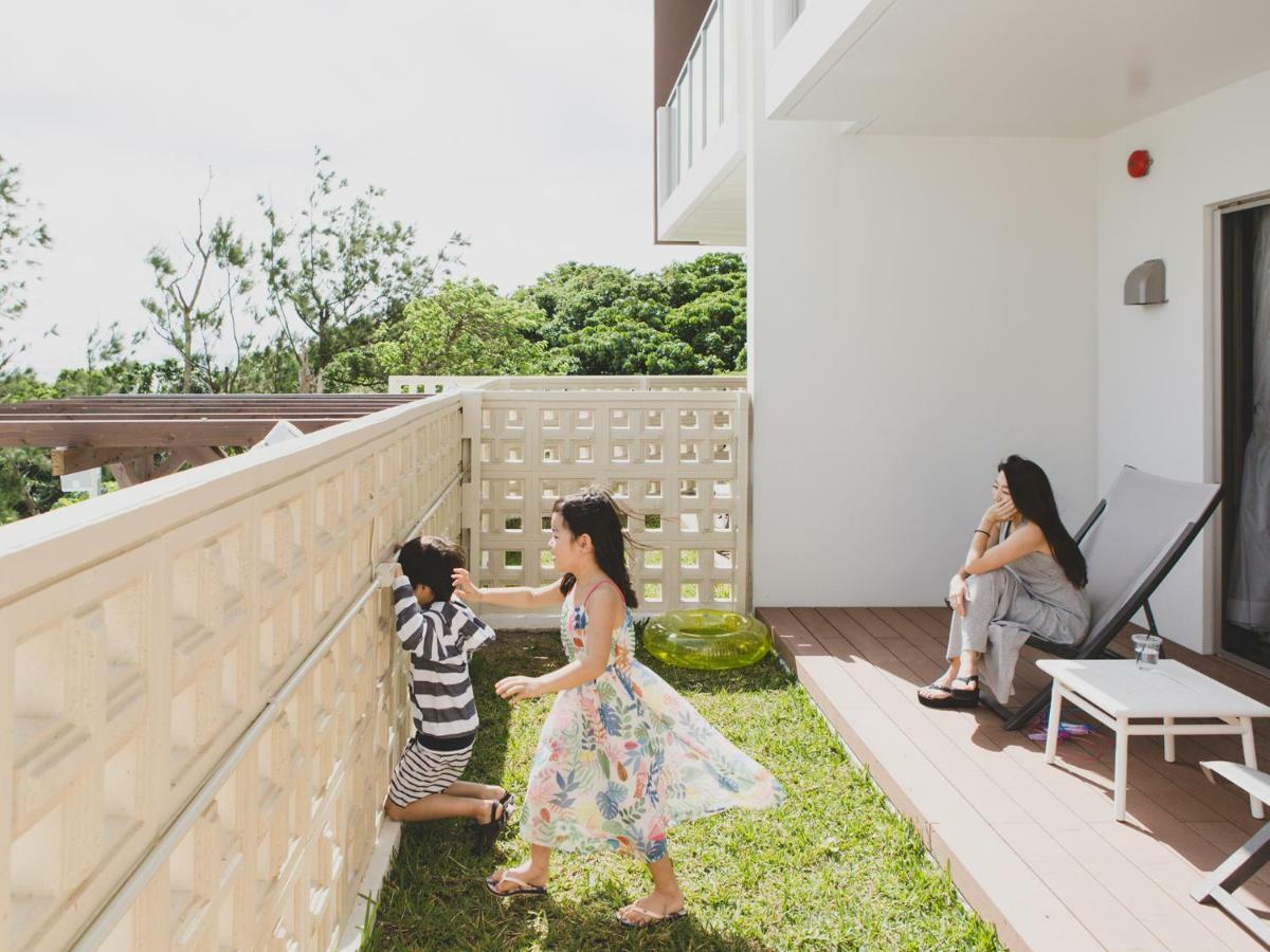 Hideout Okinawa Uruma Bagian luar foto
